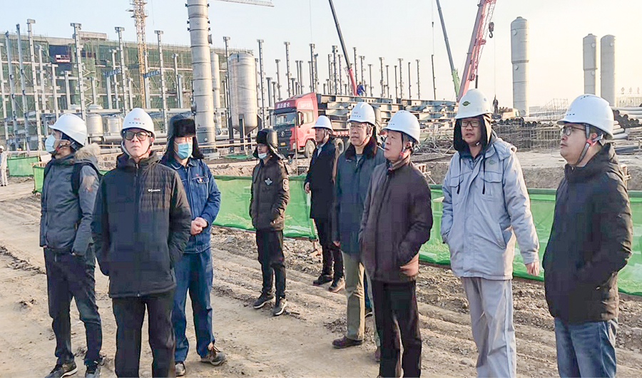 董事長王晉源等一行人視察寧夏工廠建設進度-4-900.jpg